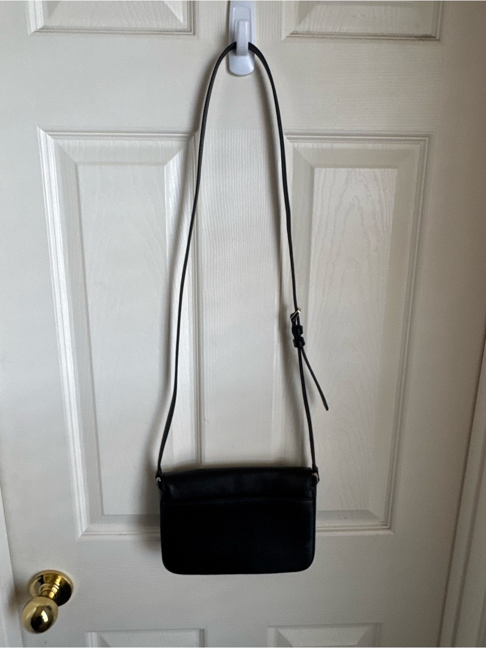 Kate Spade Crossbody Purse - Picture 2 of 5